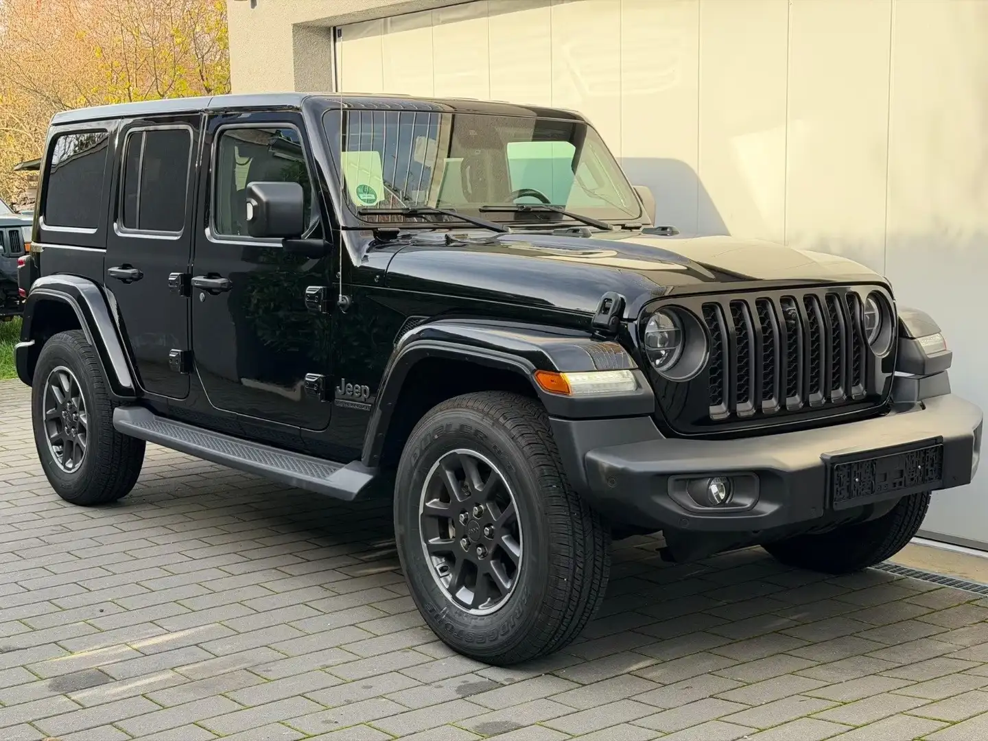 Jeep Wrangler Wrangler Unlimited 2.0 turbo 80th Anniversary auto Noir - 1