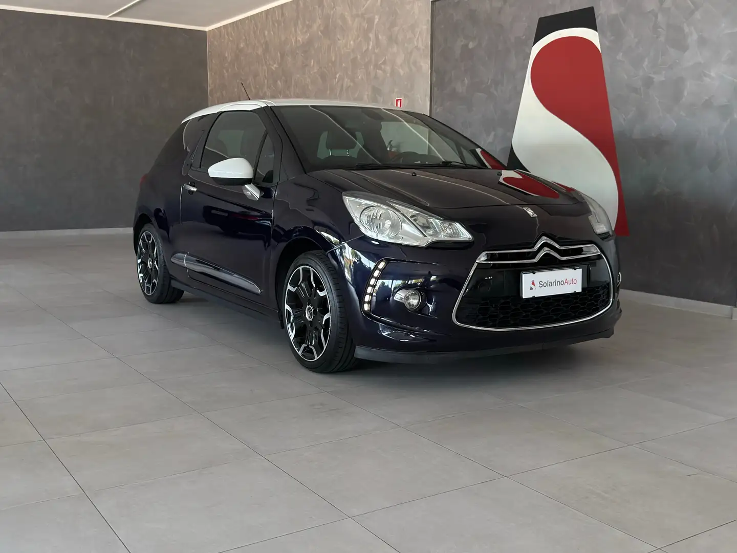 Citroen DS3 DS3 1.2 (vti) So Chic 82cv -Unico Propr-Neo Patent Blu/Azzurro - 1