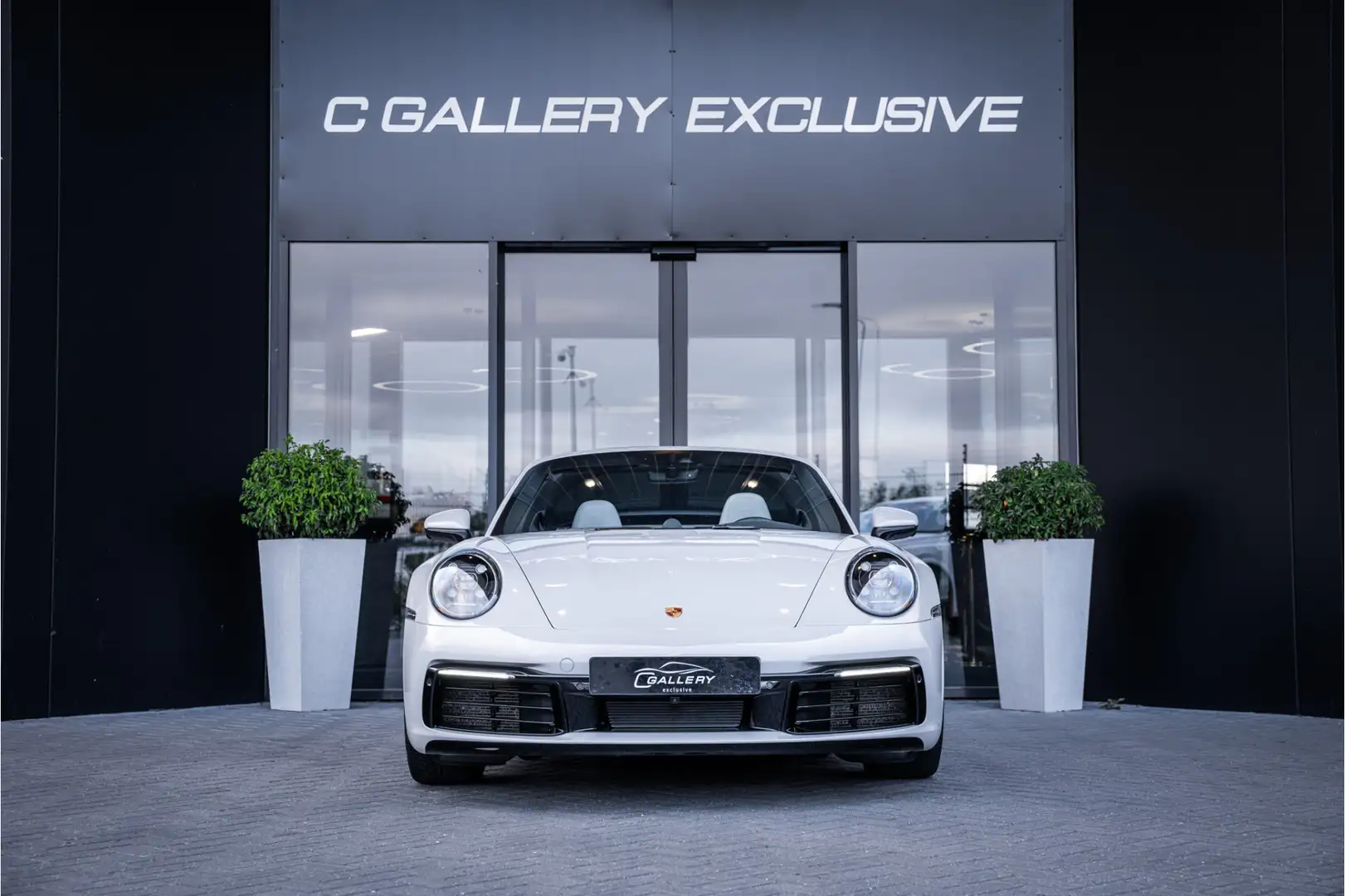 Porsche 992 992 Targa 4S 3.0 - Sport Chrono + | Bose | Stoelko Grijs - 2