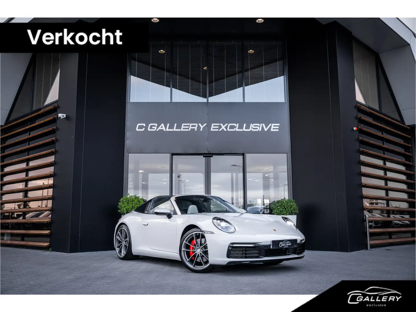 Porsche 992 992 Targa 4S 3.0 - Sport Chrono + | Bose | Stoelko Grijs - 1
