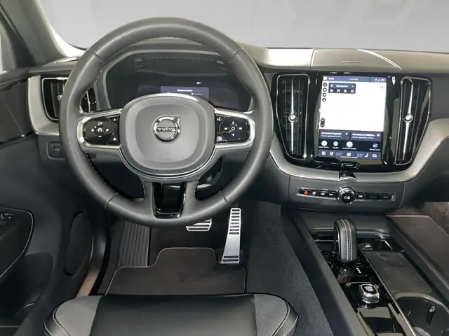 Volvo XC60 view 6