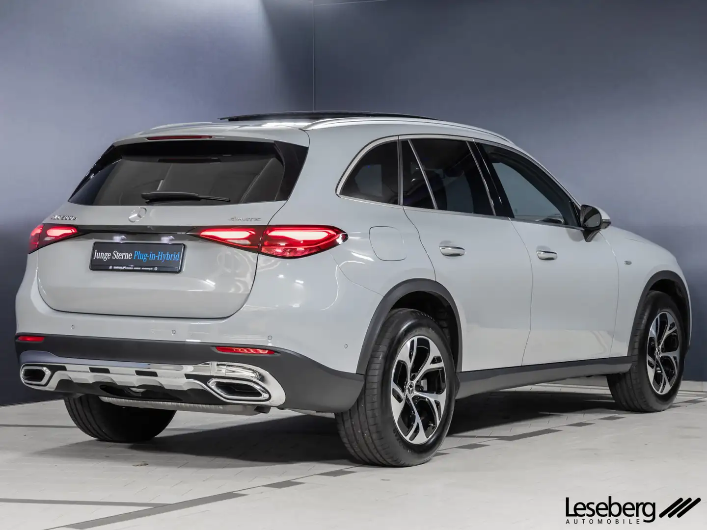 Mercedes-Benz GLC 300 GLC 300 e 4M Avantgarde DIG.LIGHT/AHK/Pano/HUD/ Grau - 2