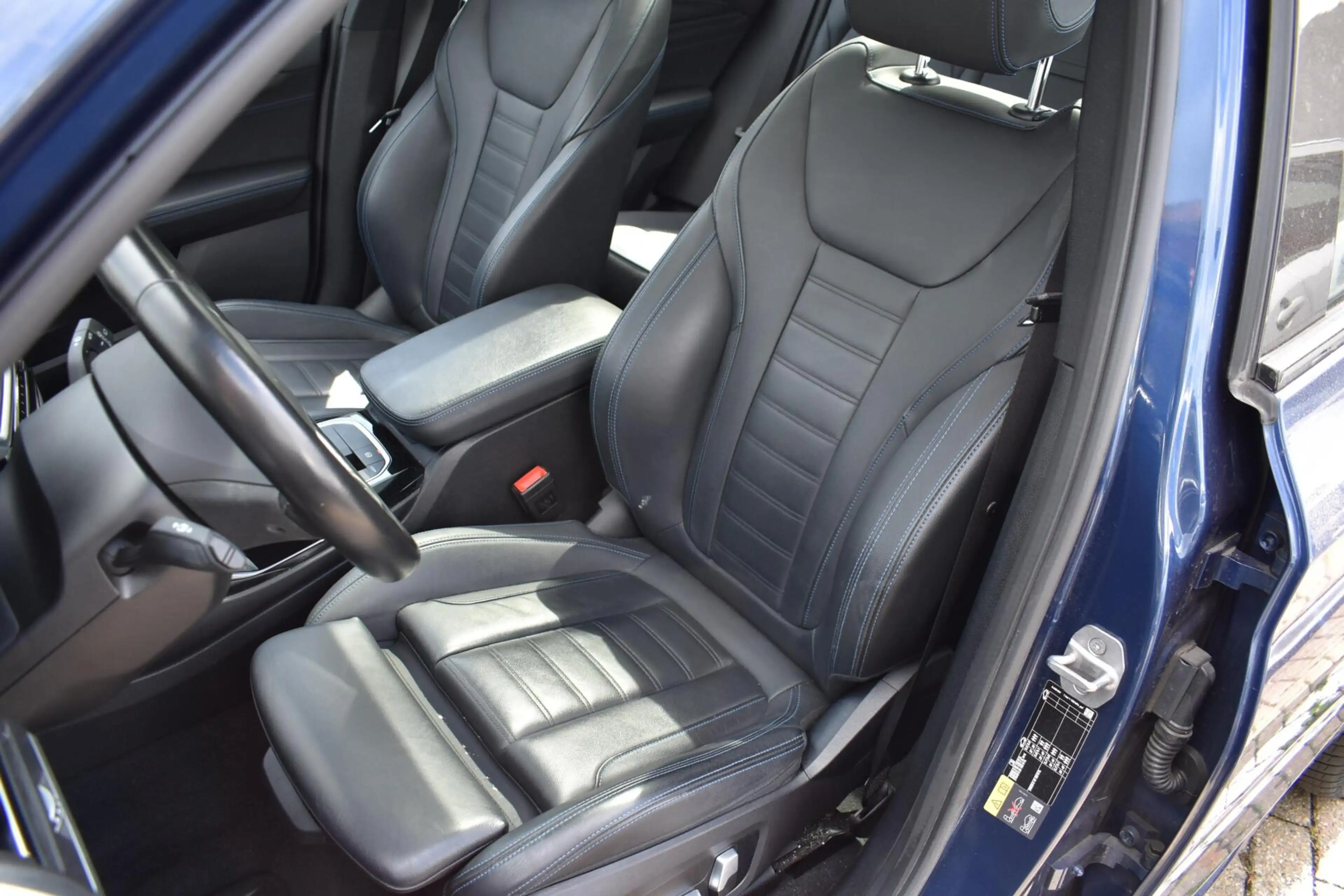 BMW iX3 High Executive 80 kWh | Pano | Leder | 100% SOH | — photo 9