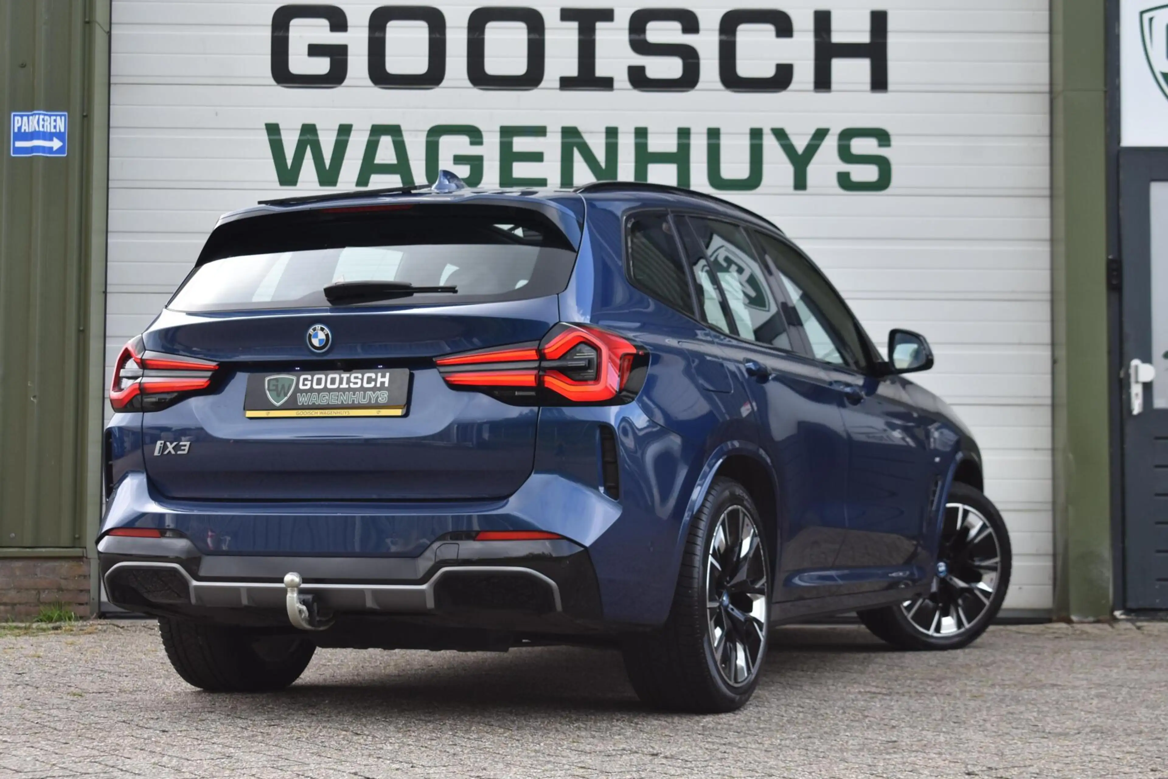 BMW iX3 High Executive 80 kWh | Pano | Leder | 100% SOH | — photo 4