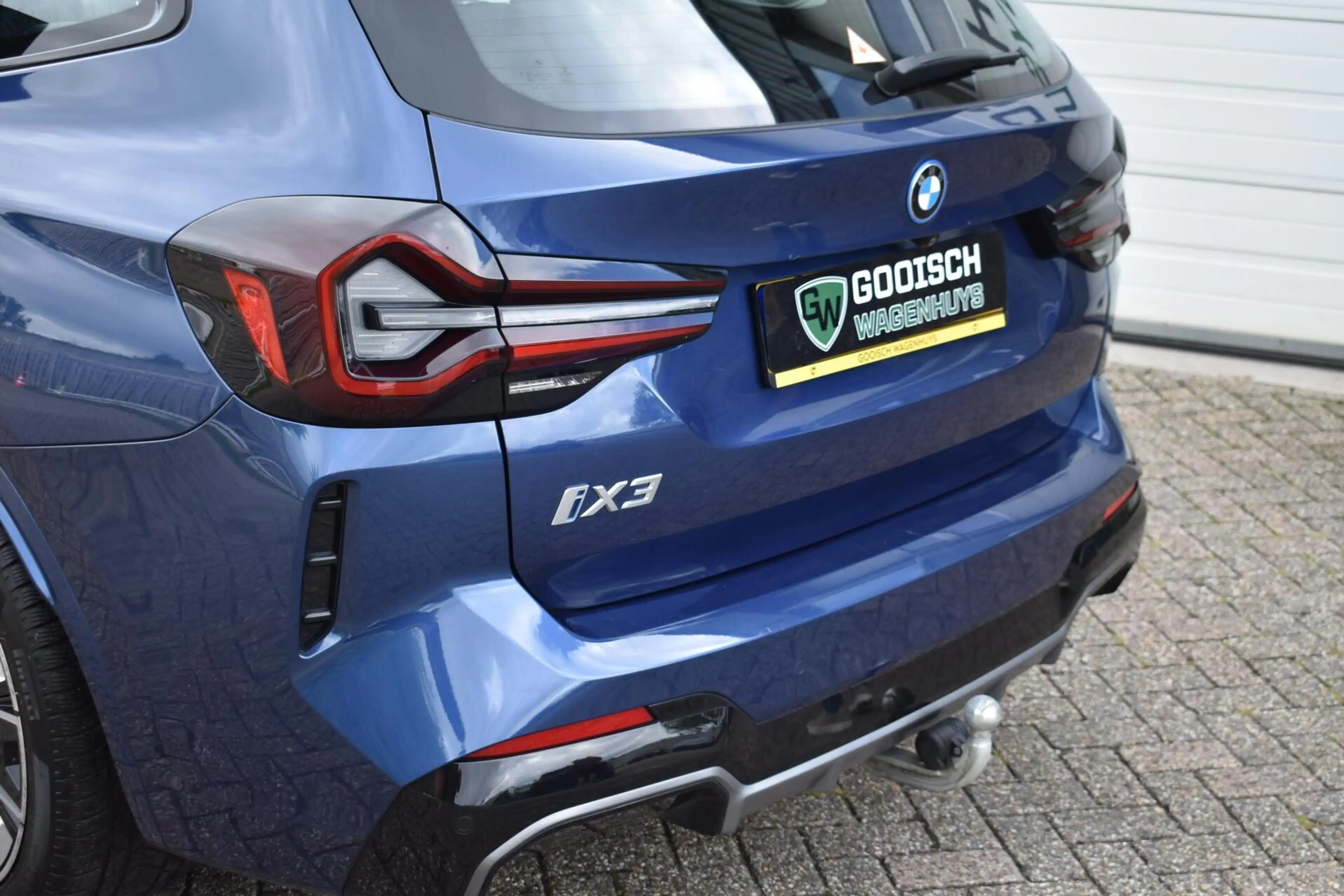 BMW iX3 High Executive 80 kWh | Pano | Leder | 100% SOH | — photo 28