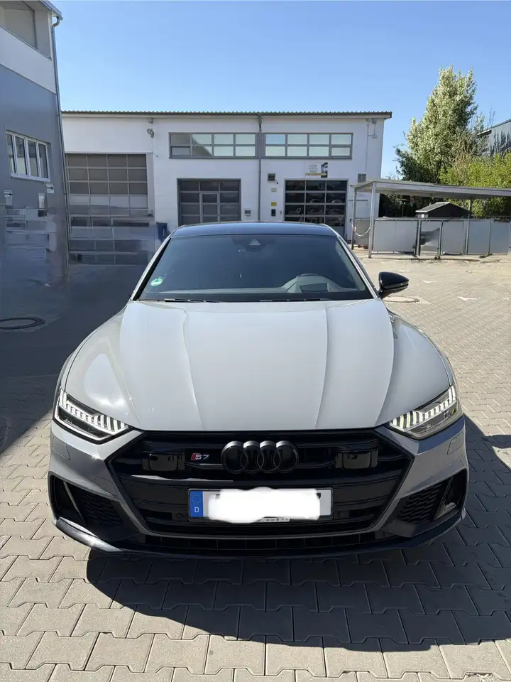 Audi S7