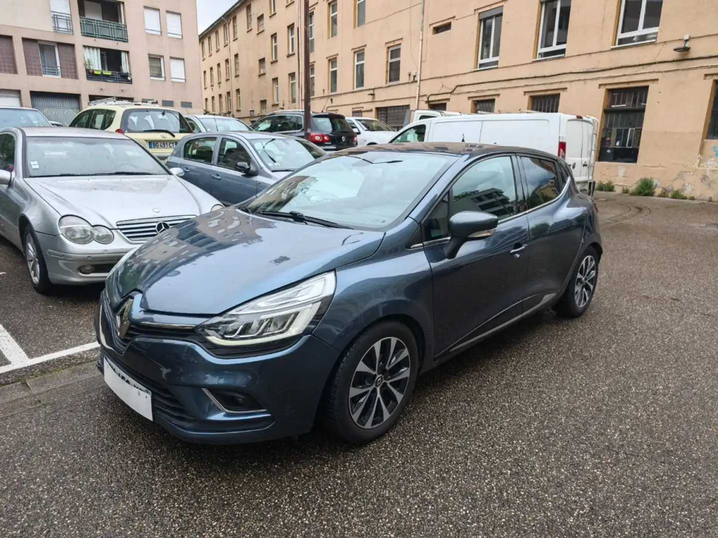 Renault Clio 1.5 dCi 90ch energy Limited EDC 5p Gris - 1