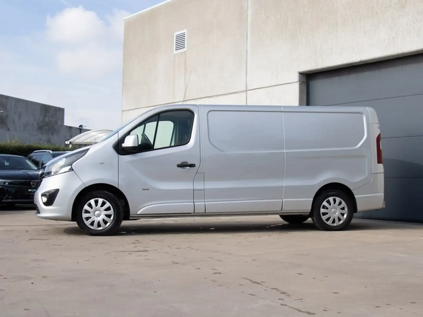 Opel Vivaro VAN L2|1.6 115PK|CAMERA|NAVI|TREKHAAK Argent - 2