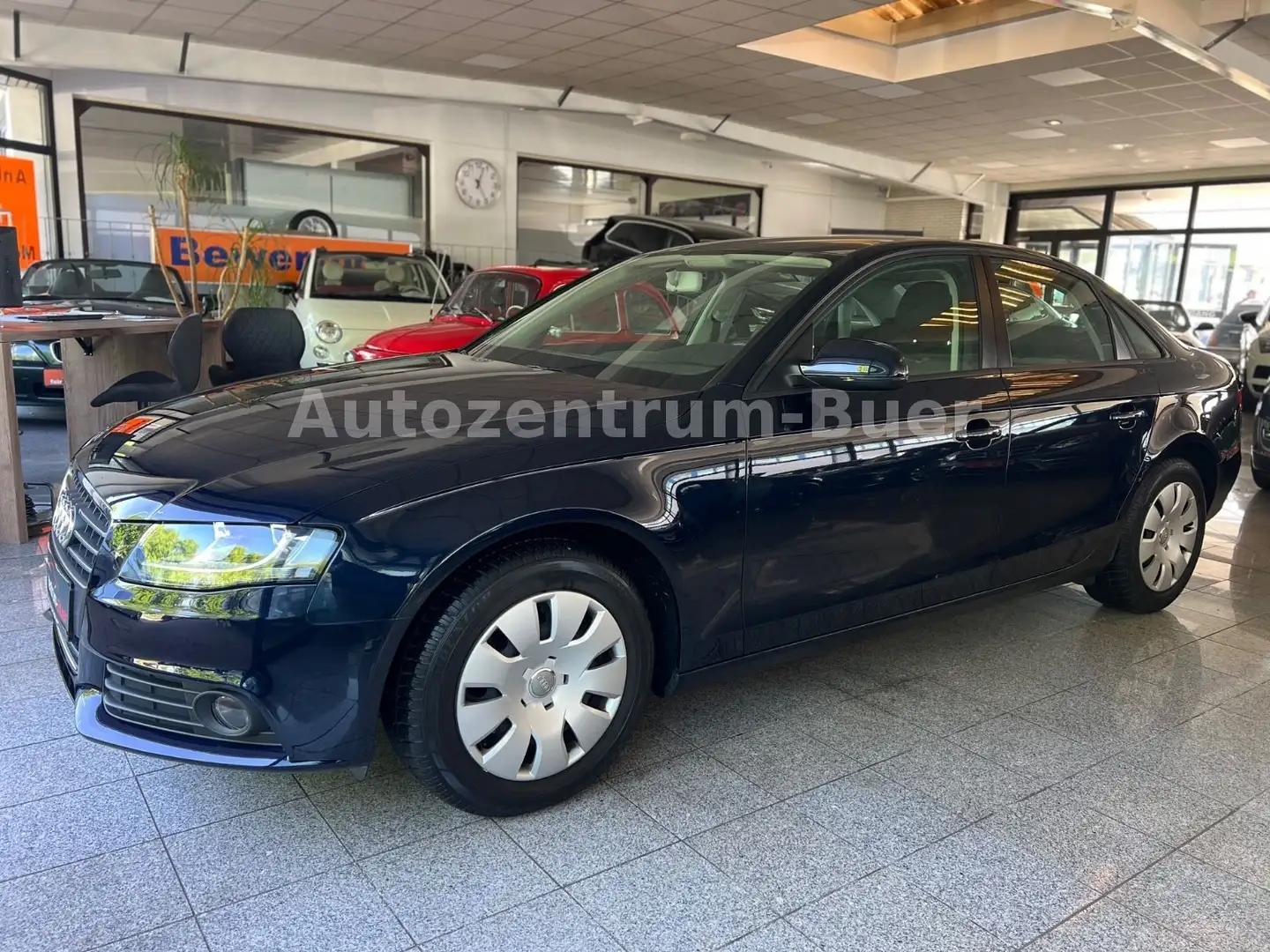Audi A4 Lim. Attraction aus 1.Hand/Rentnerfahrzeug Bleu - 2