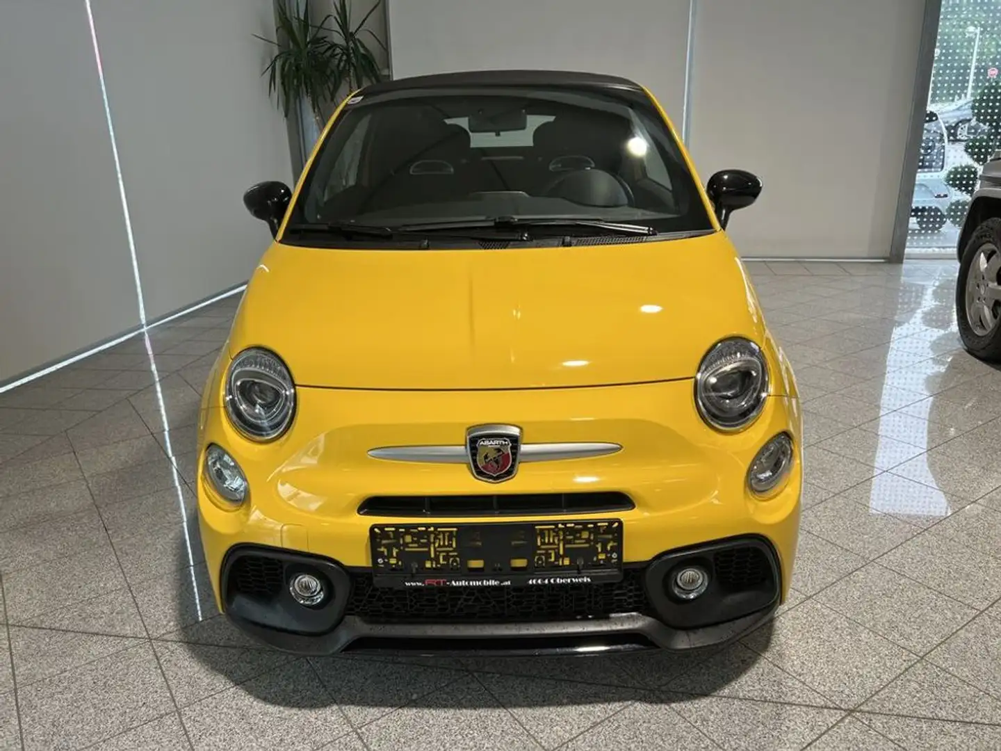 Abarth 500 ''Schiebedach, Virtual Cockpit'' Galben - 2