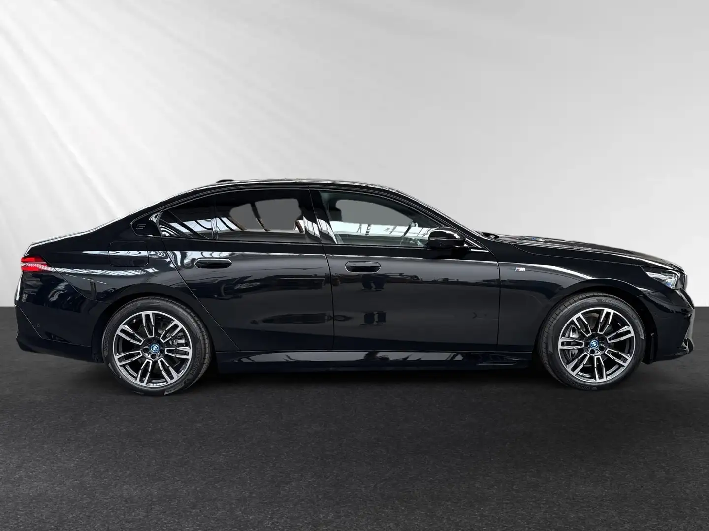BMW i5 eDrive40 Lr. 465,- br. o.Anz. 24Mon/5`Km p.A. Czarny - 2