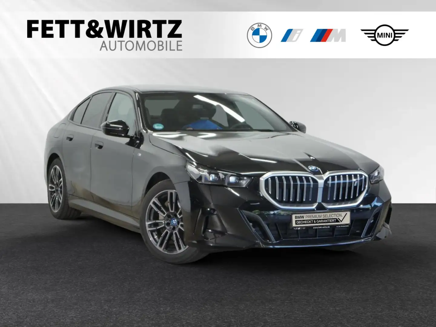BMW i5 eDrive40 Lr. 465,- br. o.Anz. 24Mon/5`Km p.A. Černá - 1