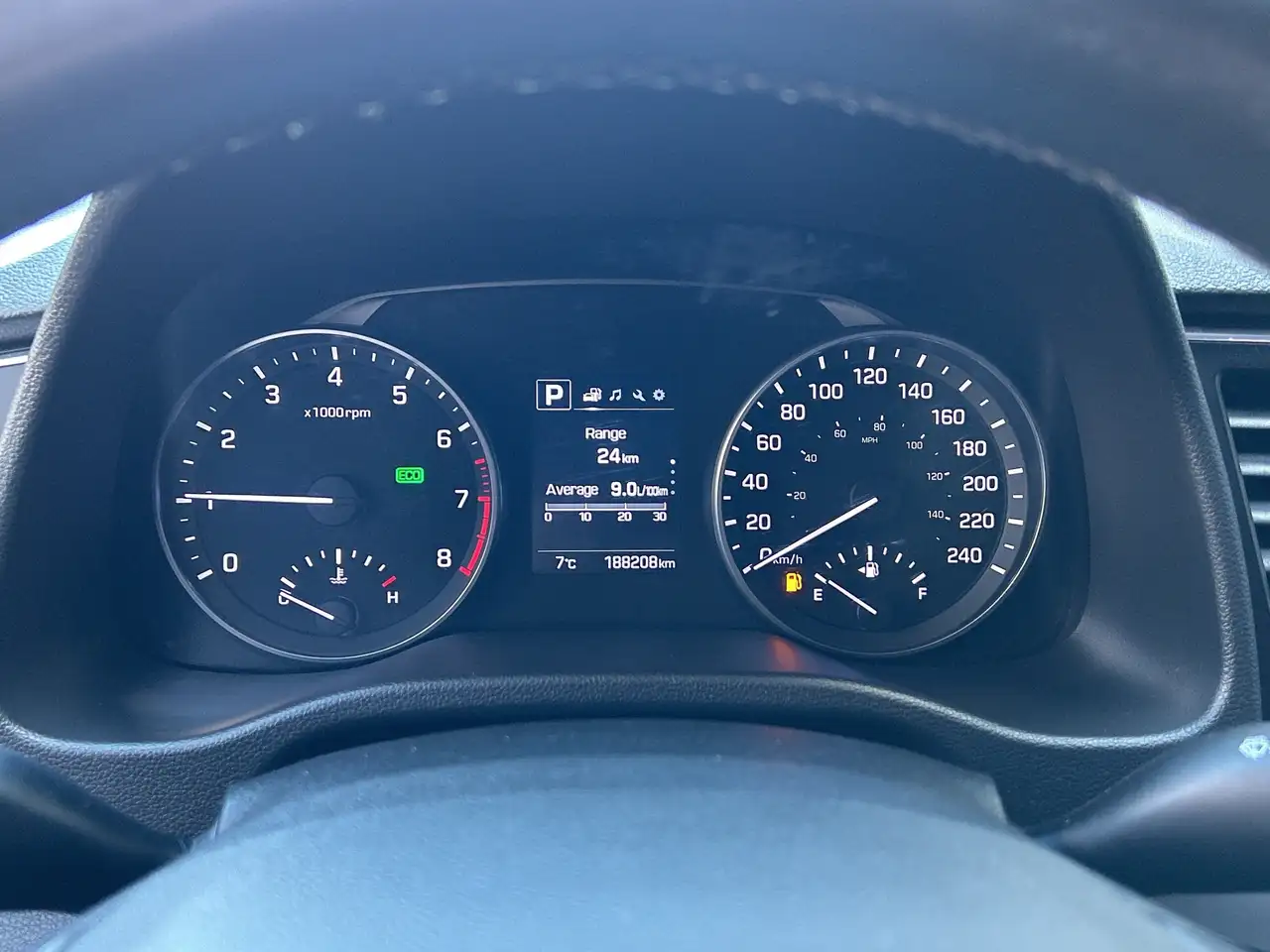 Hyundai ELANTRA снимка Hyundai ELANTRA