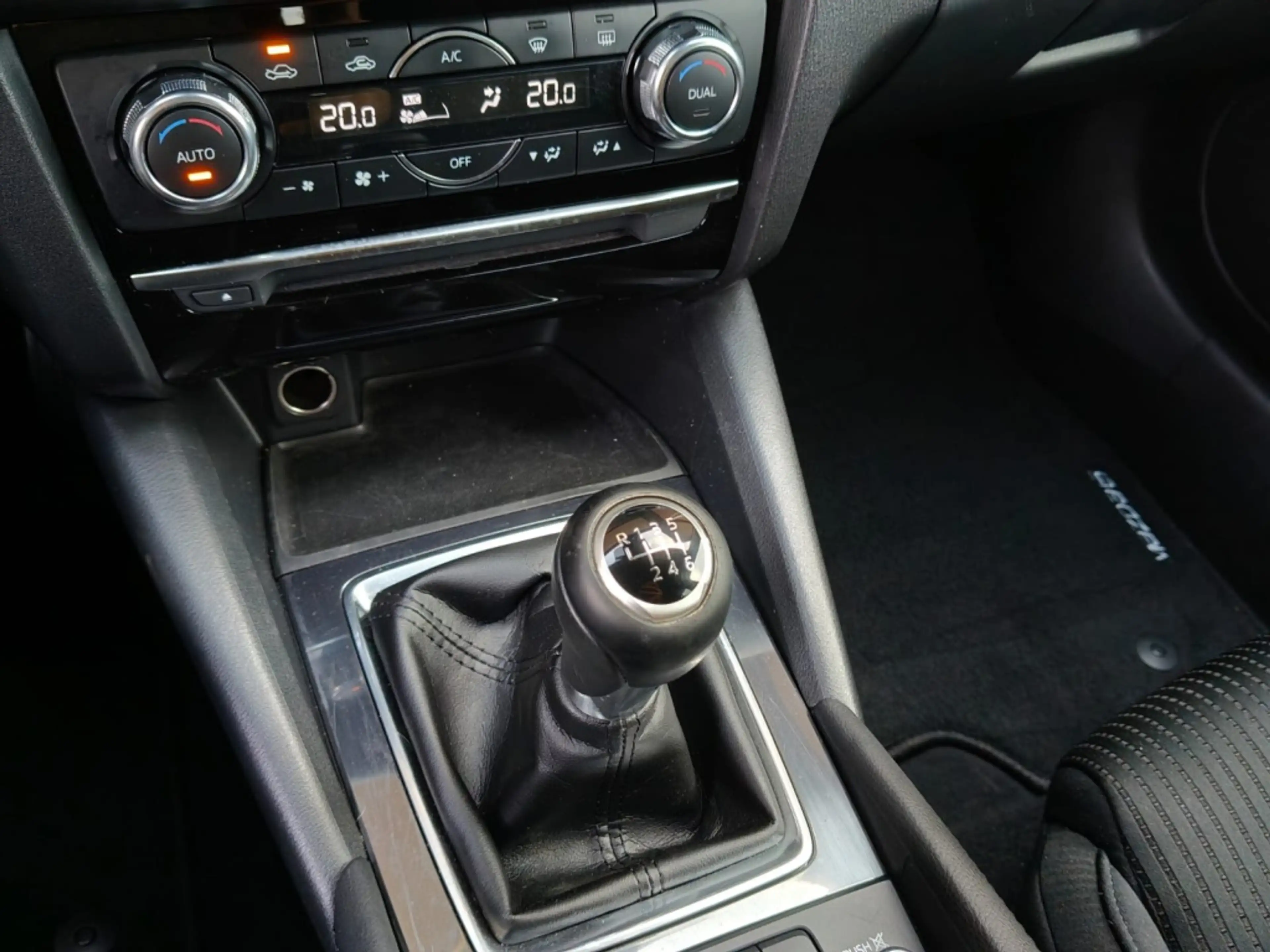Mazda 6 Sportbreak 2.0 Sk.Ac-G 165 TS+, STOELVERWARMING / — photo 9