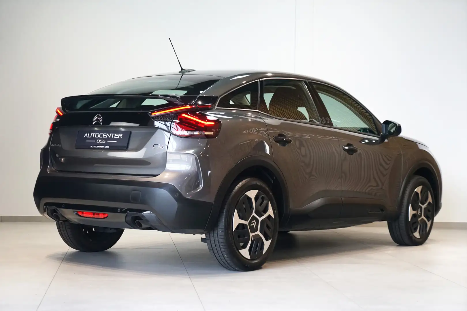 Citroen C4 1.2 Puretech Automaat ✅ NAVI CARPLAY / ANDROID AUT Grijs - 2