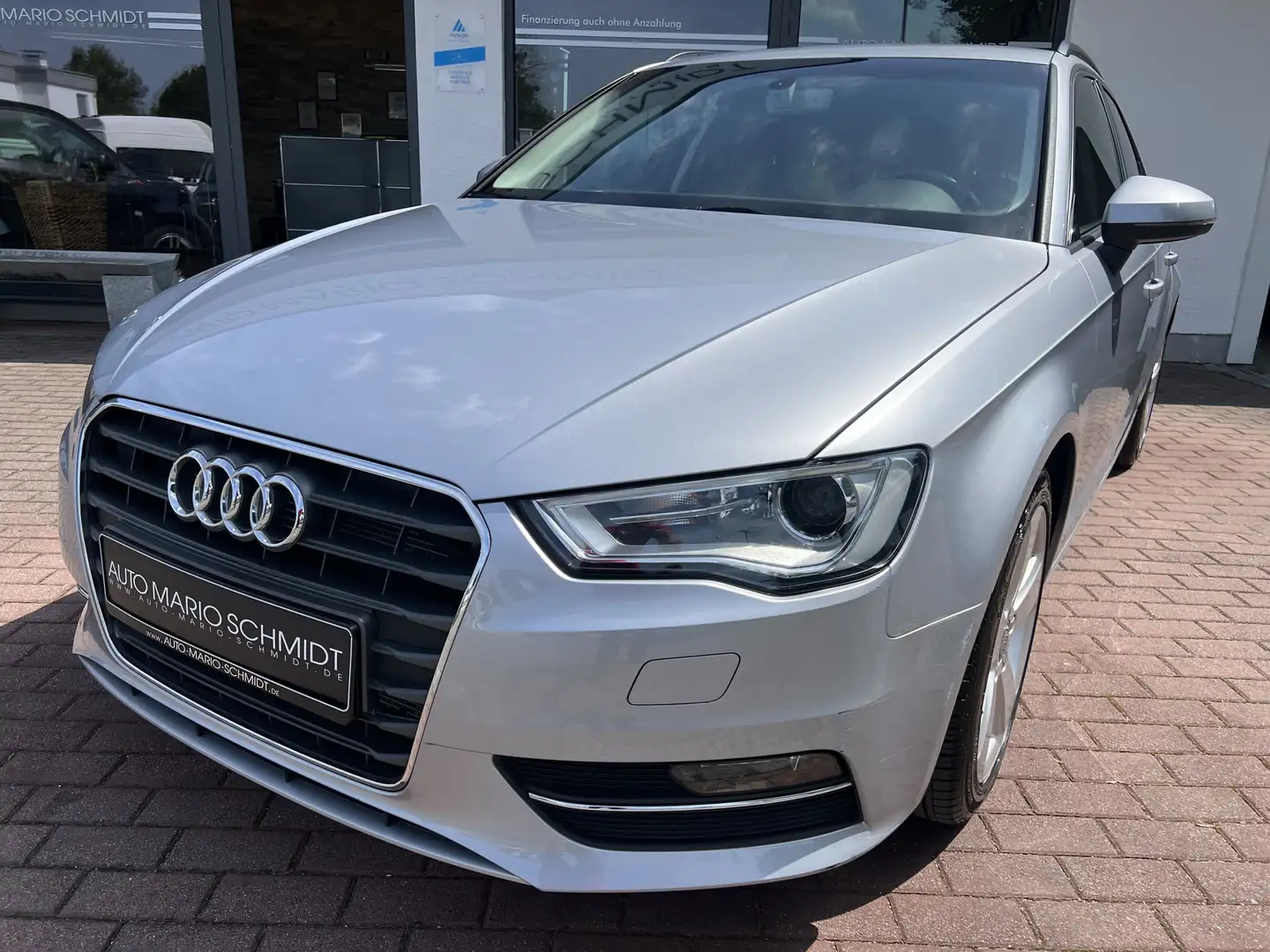 Audi A3 2.0 TDI Sportback 5t.S-line Sportlenkrad*AHK* Argent - 2