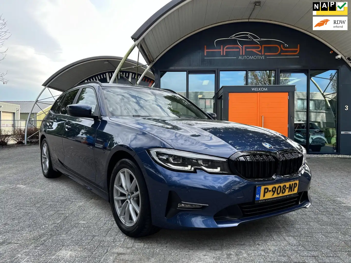 BMW 318 3-serie Touring 318i Business Edition Digi Dash Sp Azul - 1