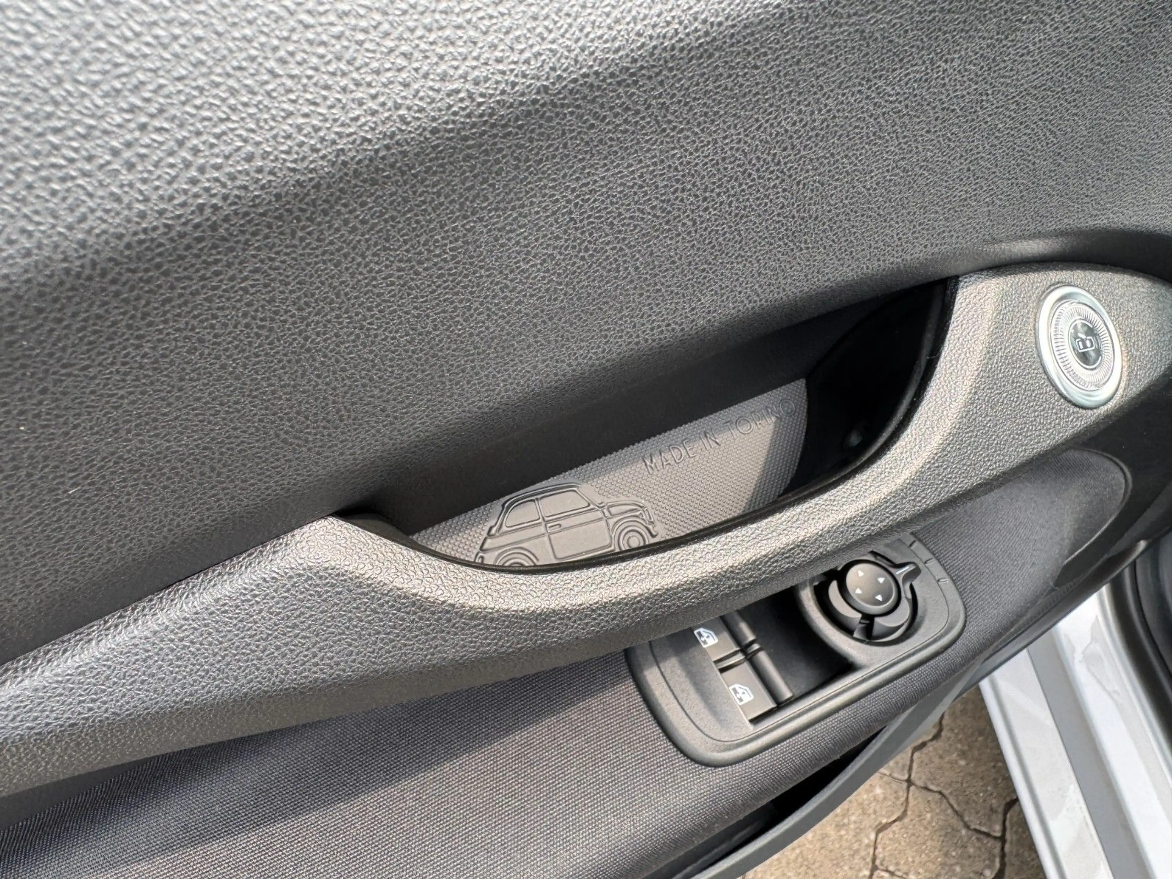 Fiat 500C 500 Cabrio 1.0 Hybrid DOLCEVITA, Limitiert — photo 14