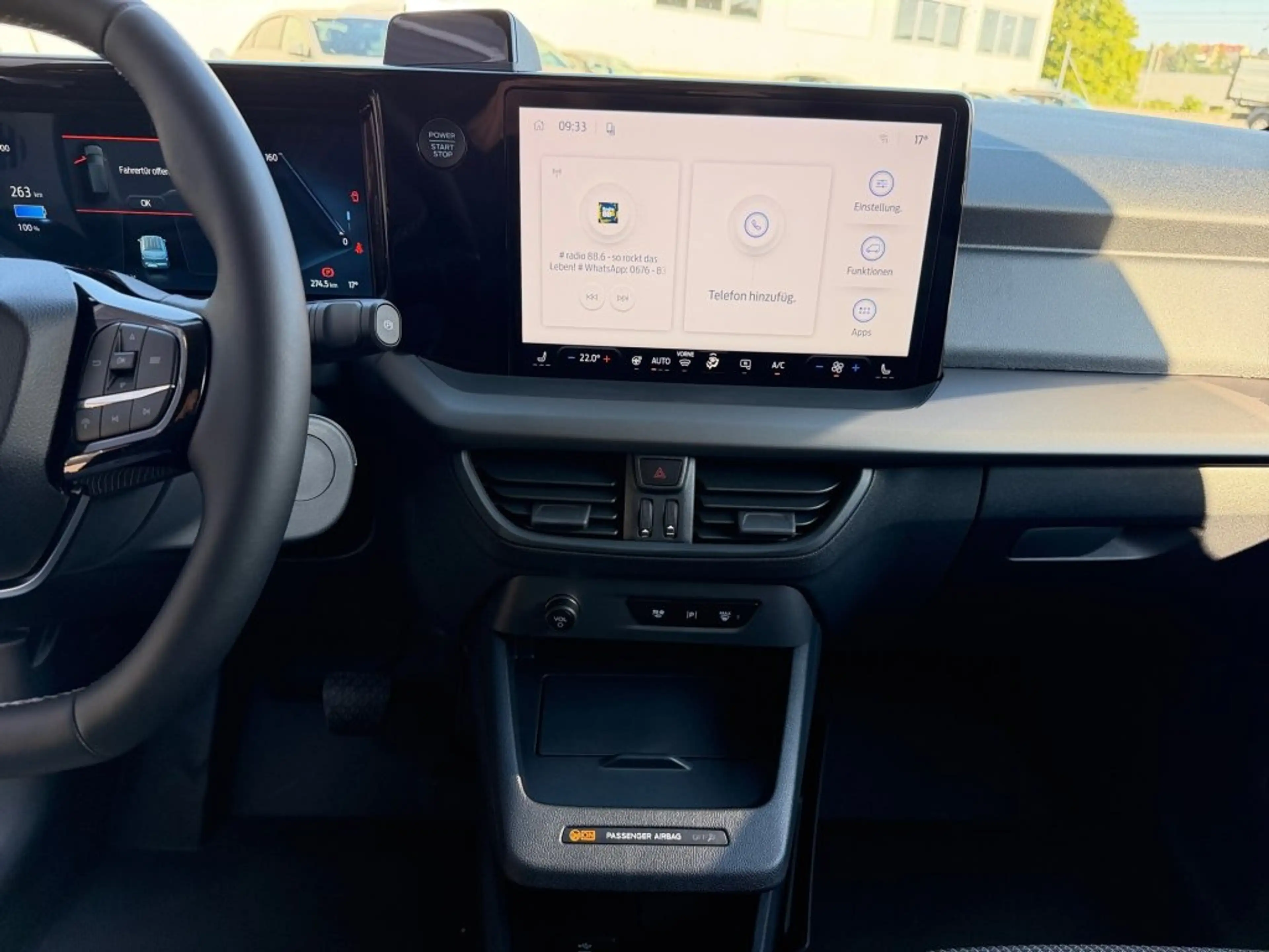Ford Transit Courier BEV Trend — photo 15