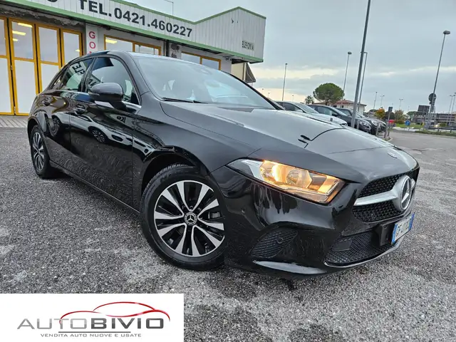 Mercedes-Benz A 200 d Automatic Business BLACKFRIDAY