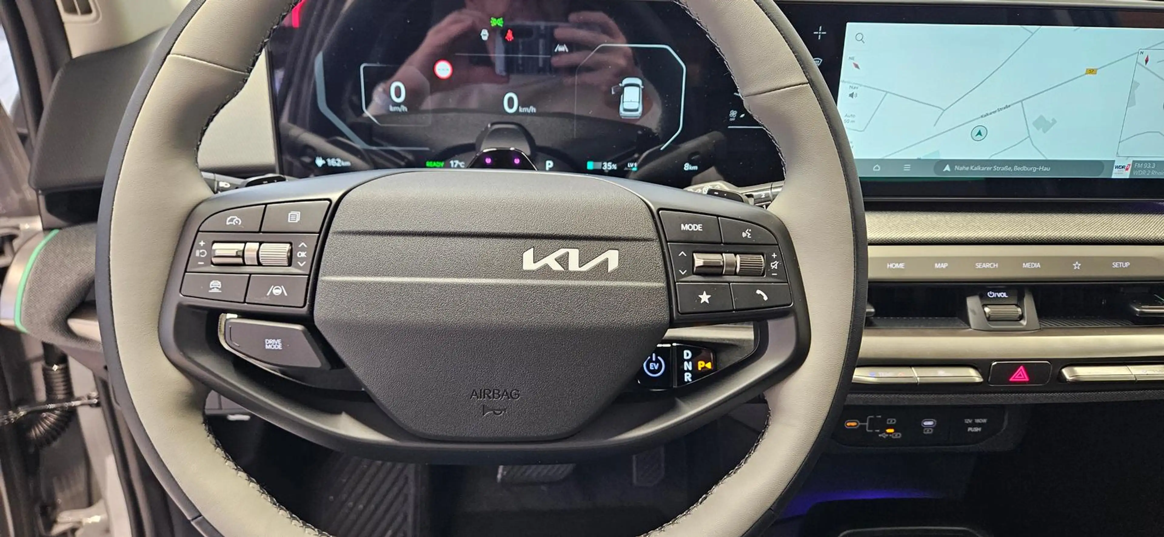 Kia EV4 150 kW 81,4 kWh Earth UP TECH WIN DRIVE SND — photo 13