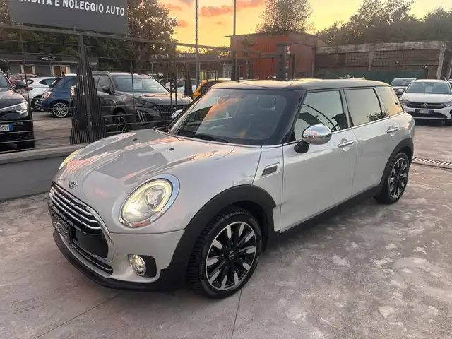 MINI Cooper D Clubman Mini IV F54 2016 Clubman 2.0 Business my18