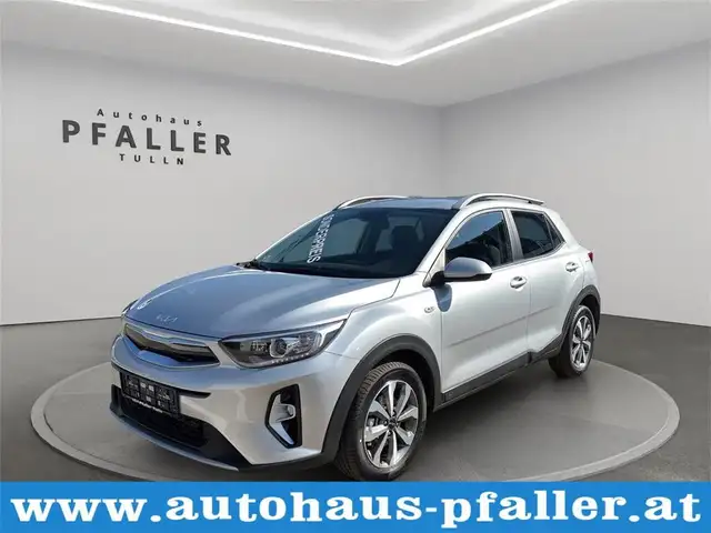 Kia Stonic 1,0 TGDI GPF ISG Silber