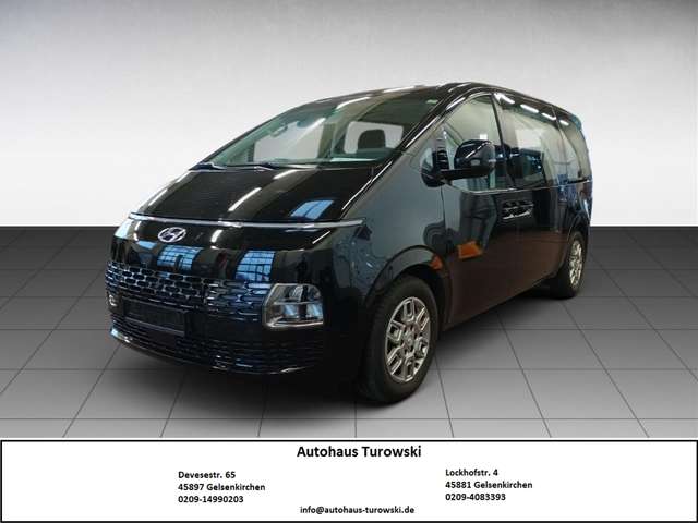 Imagine Hyundai STARIA Trend 2WD DIESEL 2.2 CRDi 9-Sitzer Leder Navi
