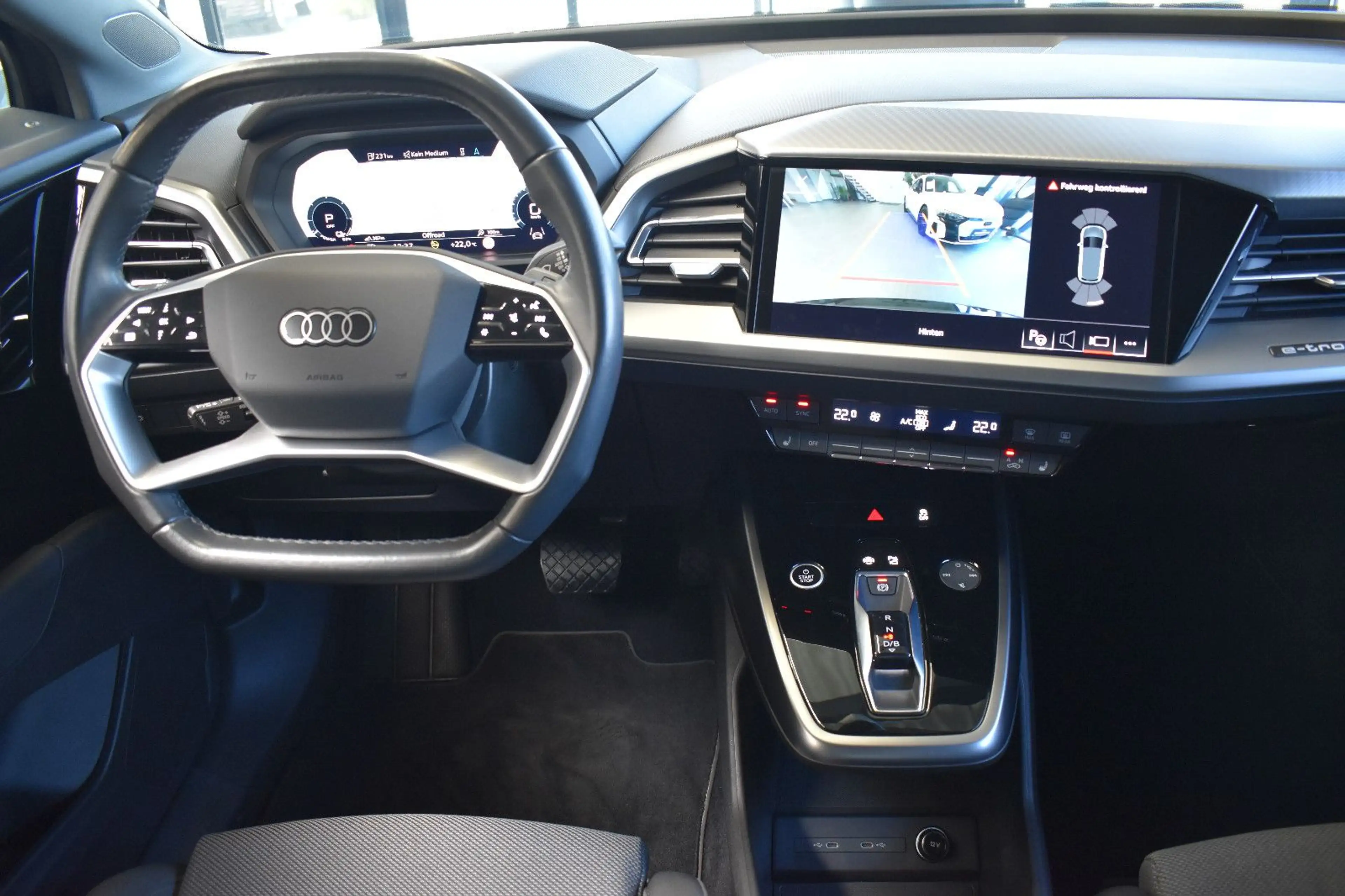 Audi Q4 e-tron 40 LED~VirtualC~AHK~RFKamera~ACC~LaneA — photo 10
