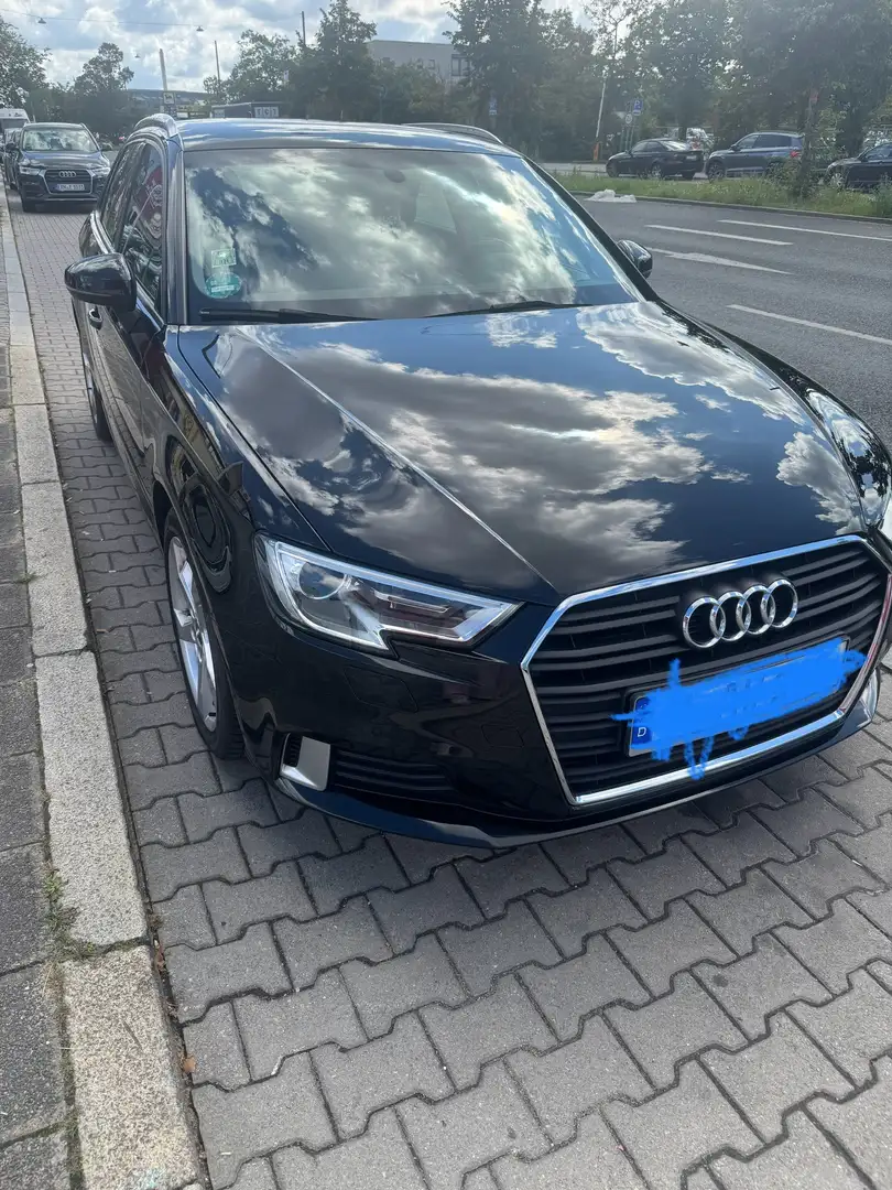 Audi A3 30 TFSI sport Schwarz - 1