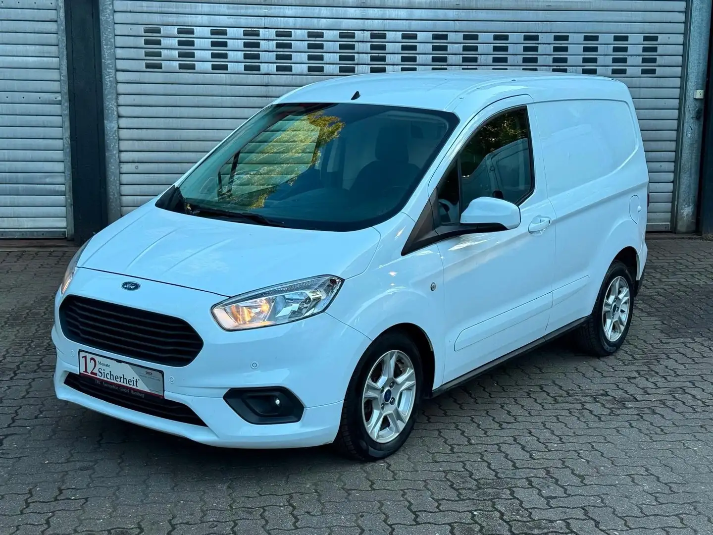Ford Transit Courier Limited Weiß - 2