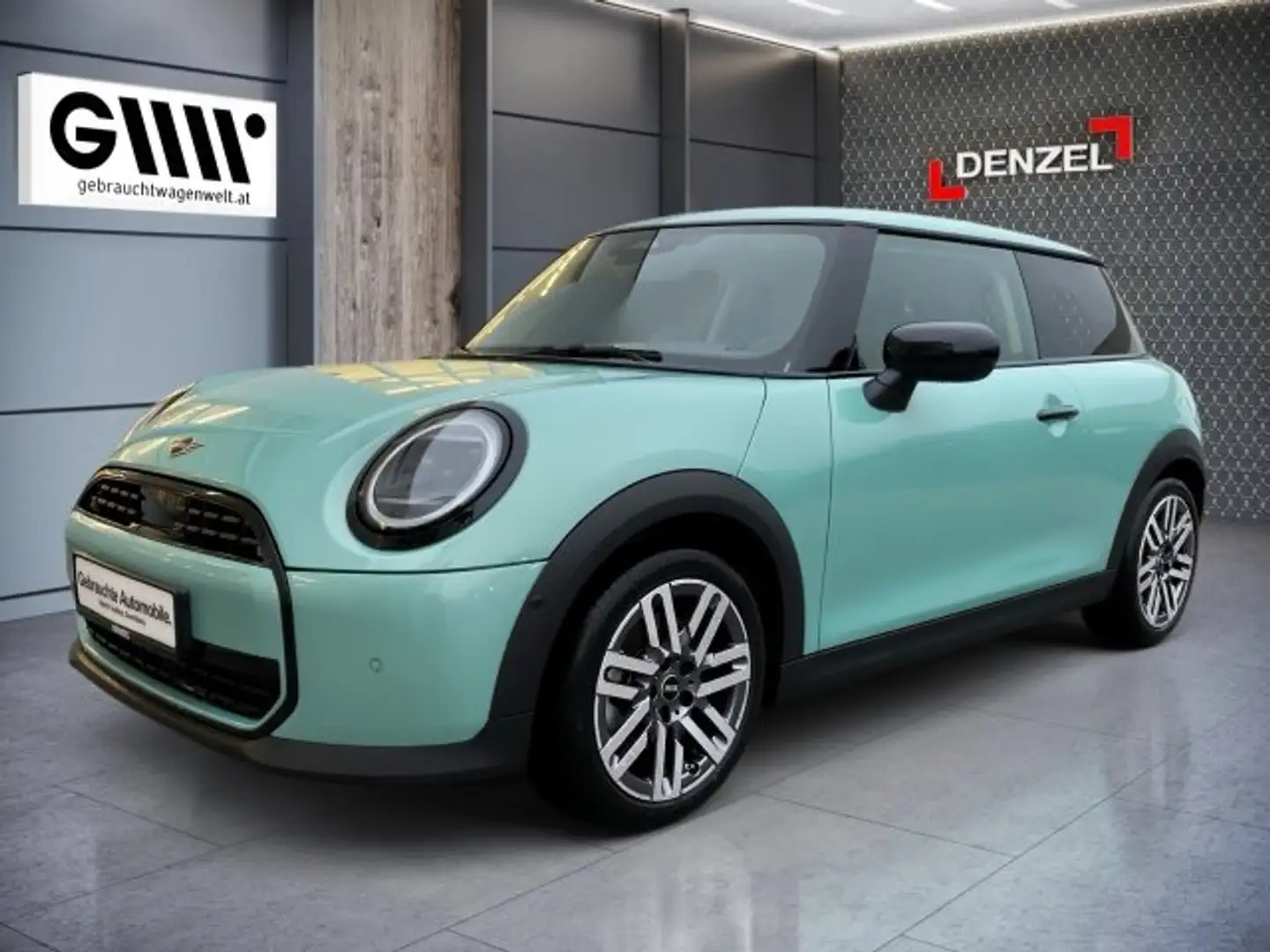 MINI Cooper C F66 B38 Grün - 1