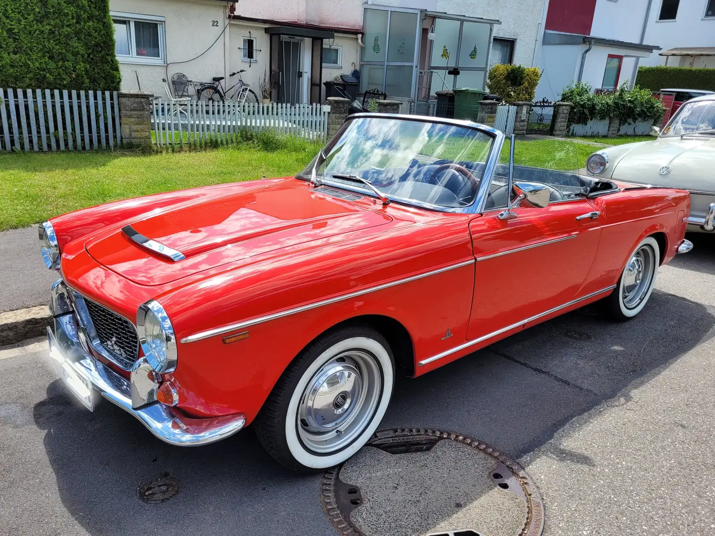 Fiat Pininfarina 1200 Spider Rouge - 1
