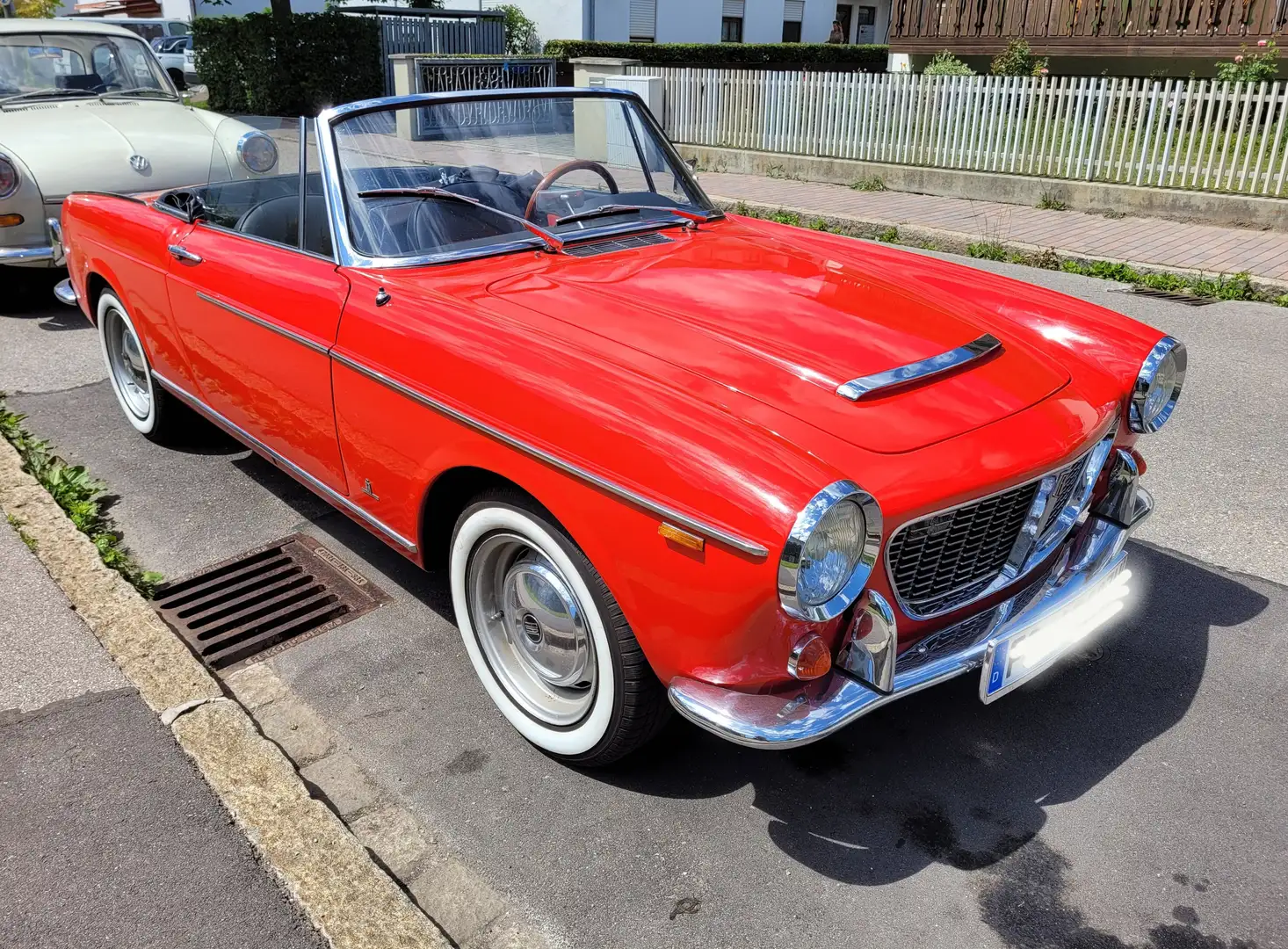 Fiat Pininfarina 1200 Spider Rouge - 2