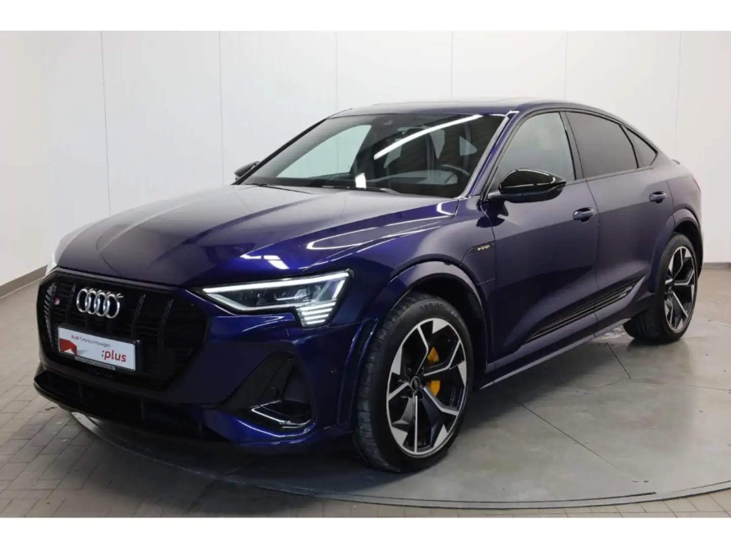 Audi e-tron Sportback Blau - 2