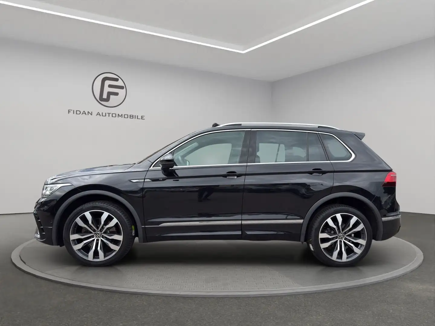 Volkswagen Tiguan R-Line 4M Pano*Virtual*Standhz*AHK*Kamera Noir - 2