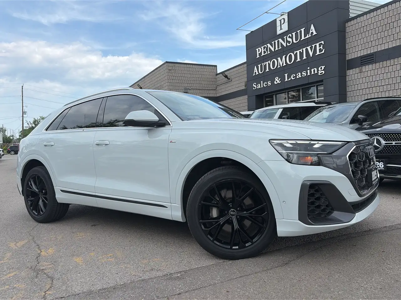 2025 Audi Q8