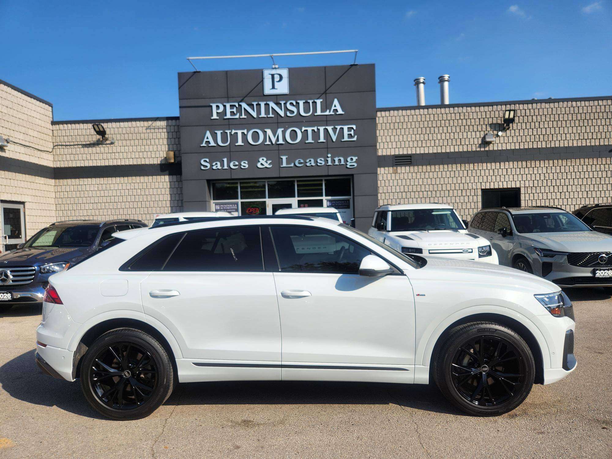 2025 Audi Q8 Q8 PROGRESSIVE,ADAPTIVE CRUISE,AMBIENT LIGHT,PANO — снимка 1