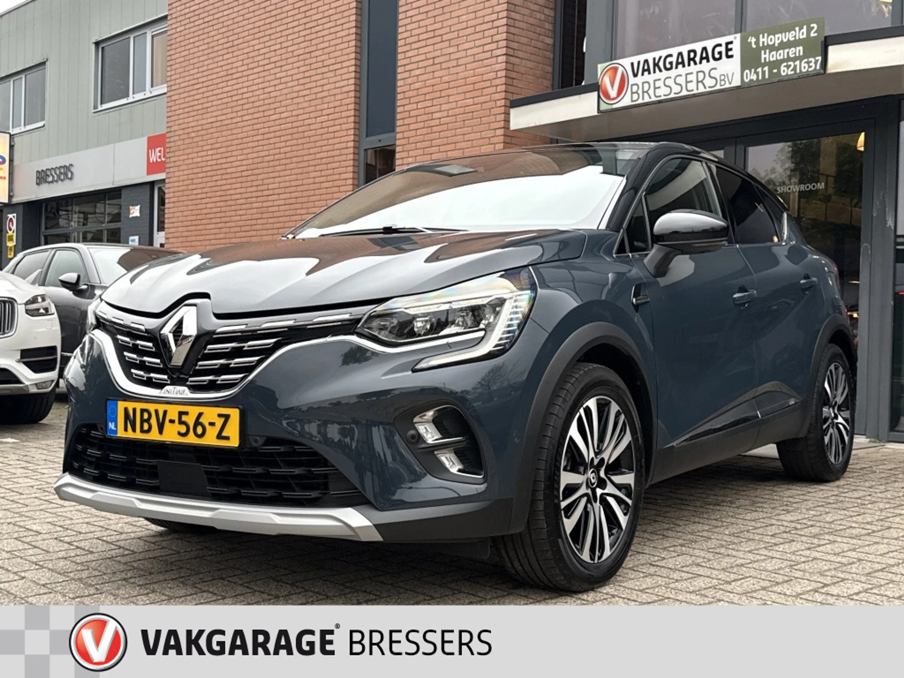 Renault Captur 1.6 E-Tech Plug-in Hybrid 160 Initiale Paris