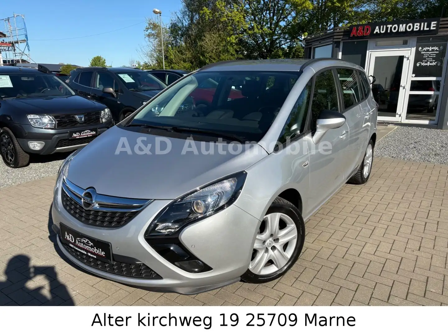 Opel Zafira C Tourer Edition AHK.PDC.KLIMA.7SI.TÜVNEU Silber - 1