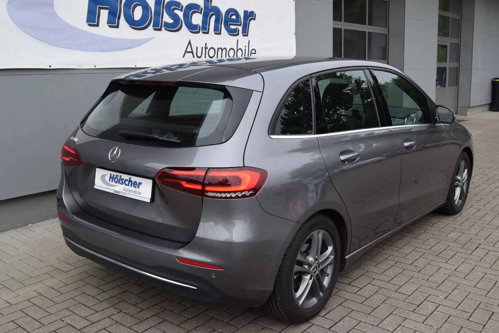 Mercedes-Benz B 180 !AUTOM!Leder,Navi,Kam,Sitzh,LED,Digitalam,, Gris - 2