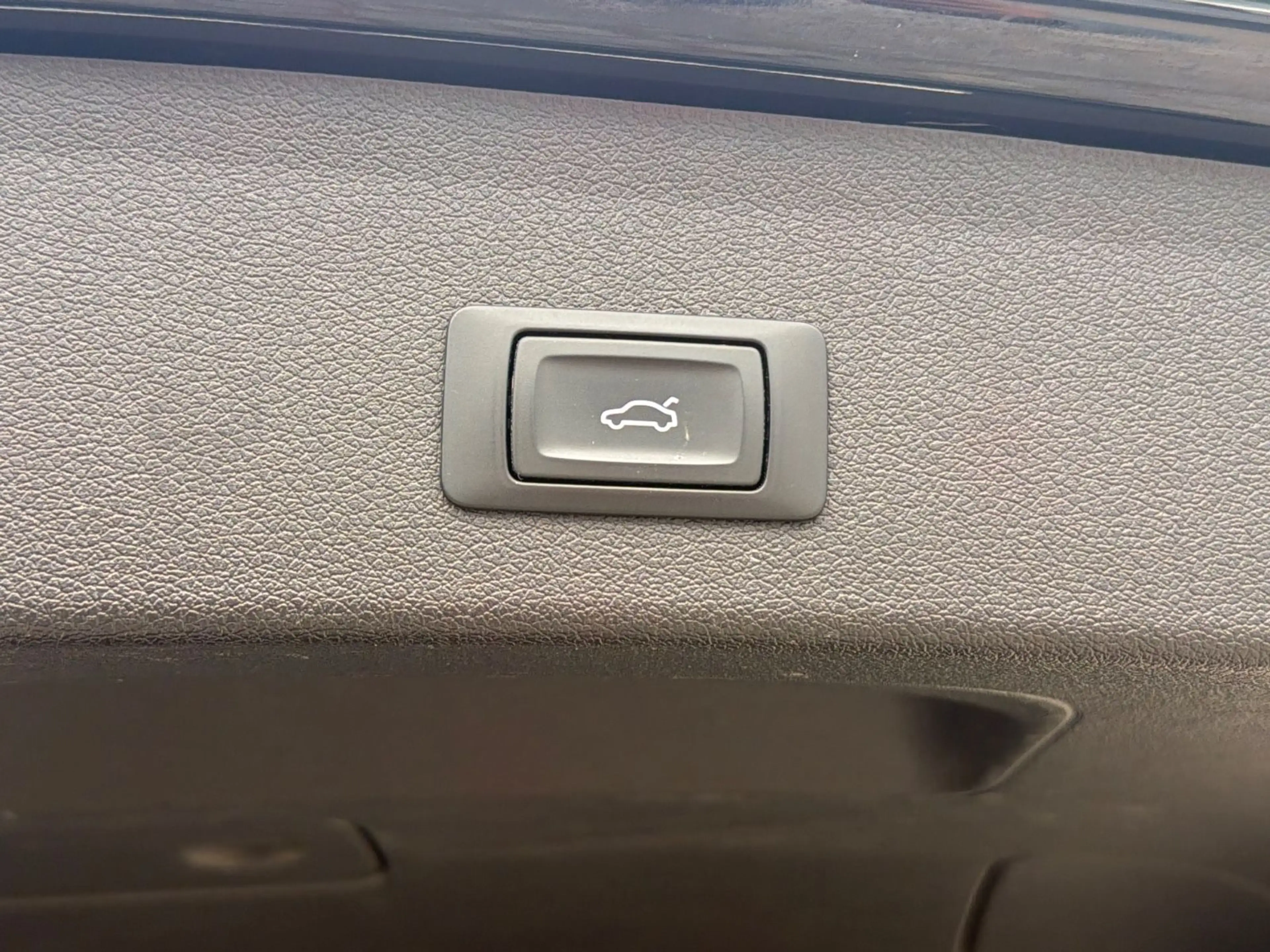 Audi SQ5 3.0 TDI competition quattro*Leder*AHK*Euro6 — photo 17