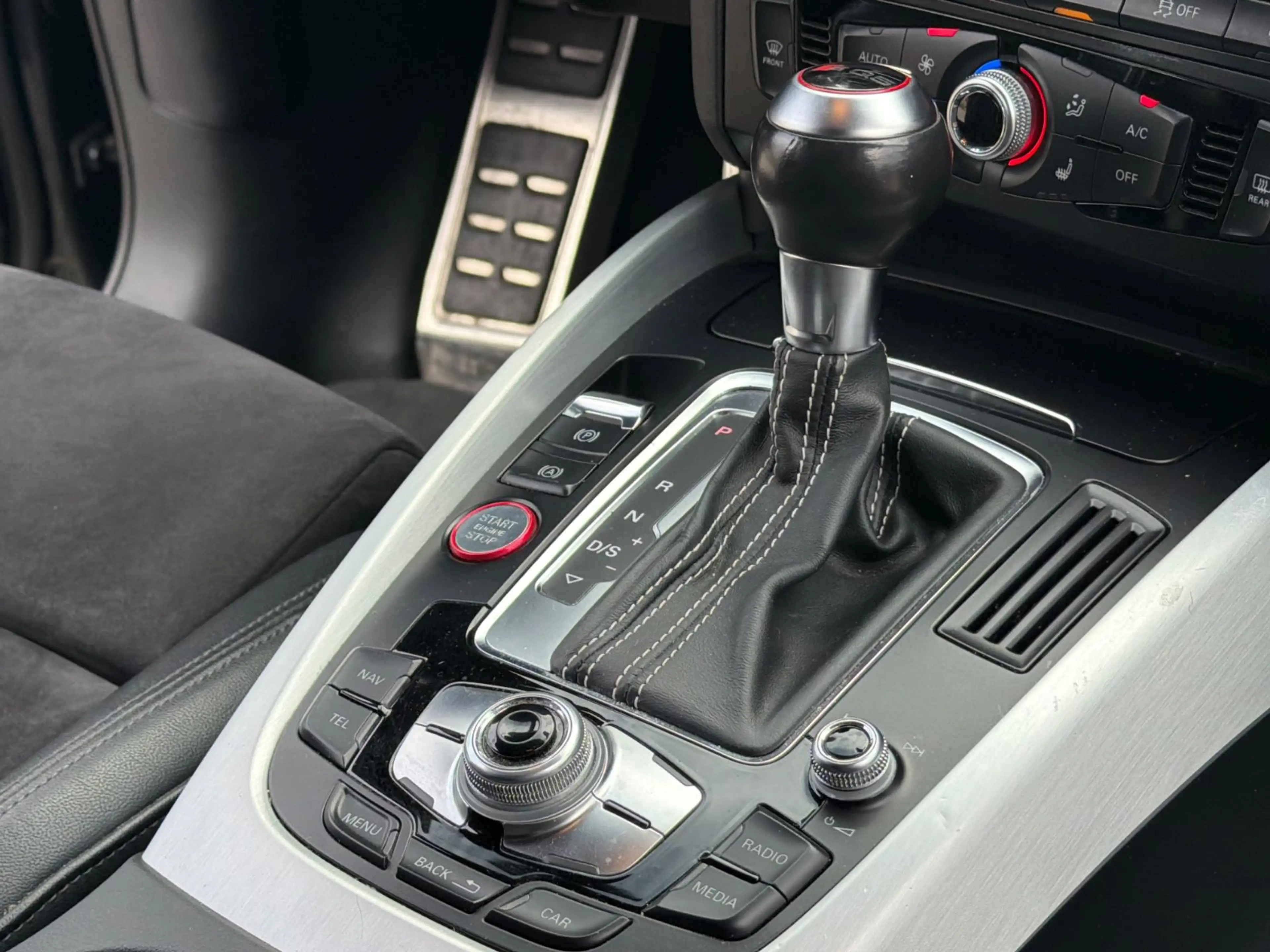 Audi SQ5 3.0 TDI competition quattro*Leder*AHK*Euro6 — photo 18