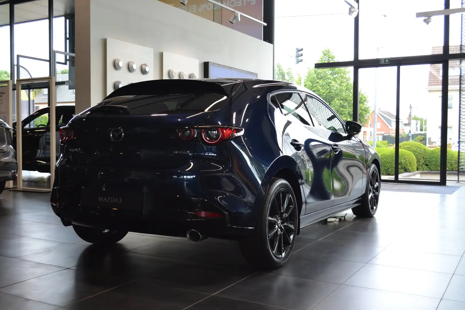 Mazda 3 Nagisa - Automaat - 2.0L 186pk Blauw - 2
