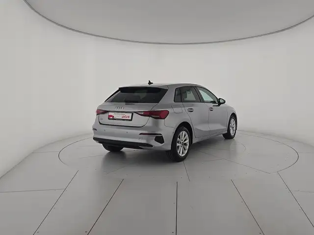 Audi A3 view 5