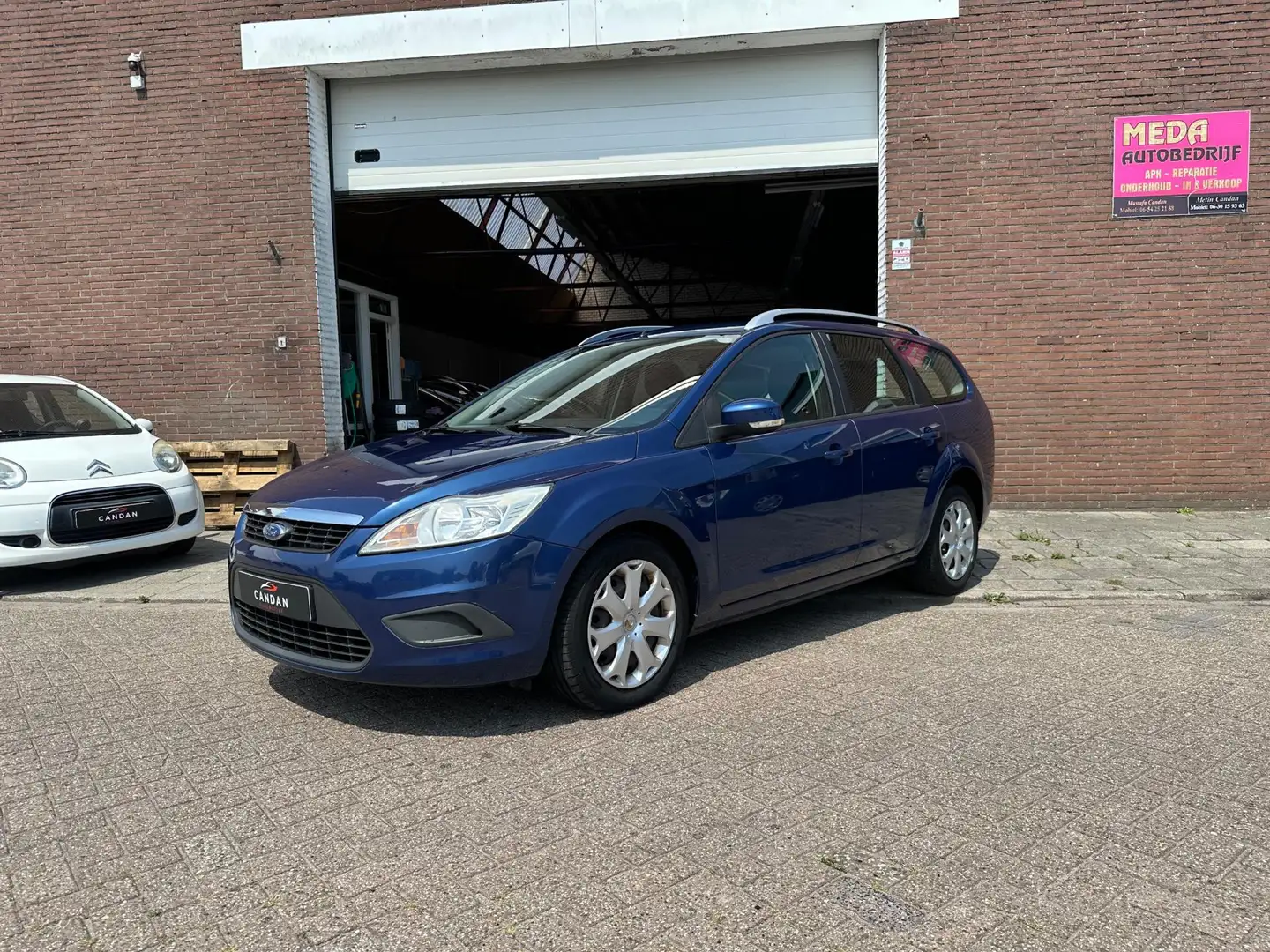 Ford Focus Wagon 1.6 Trend | Airco | Cruisecontrol | Jaar APK Blauw - 1