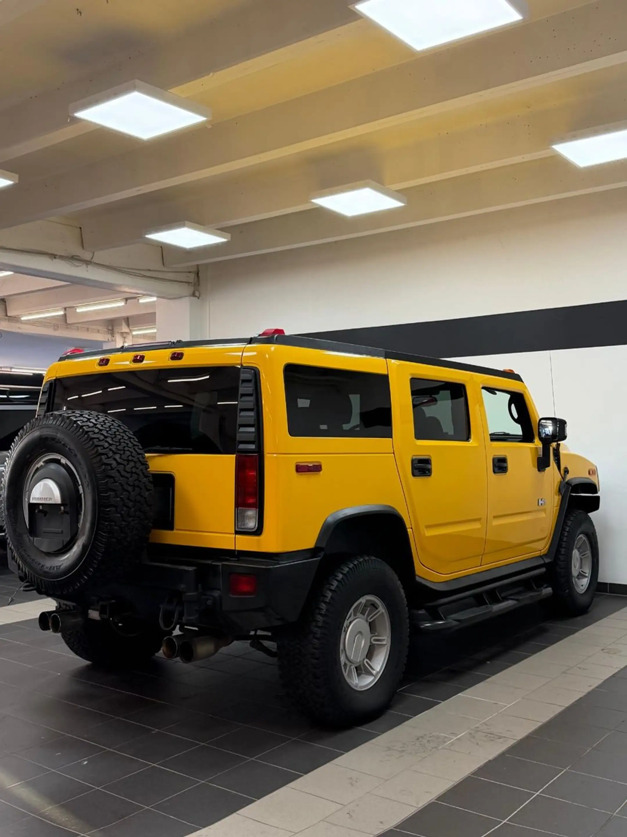 HUMMER H2 6.0 V8 Luxury Erstzul: Deutsch, 1. Hand — photo 8