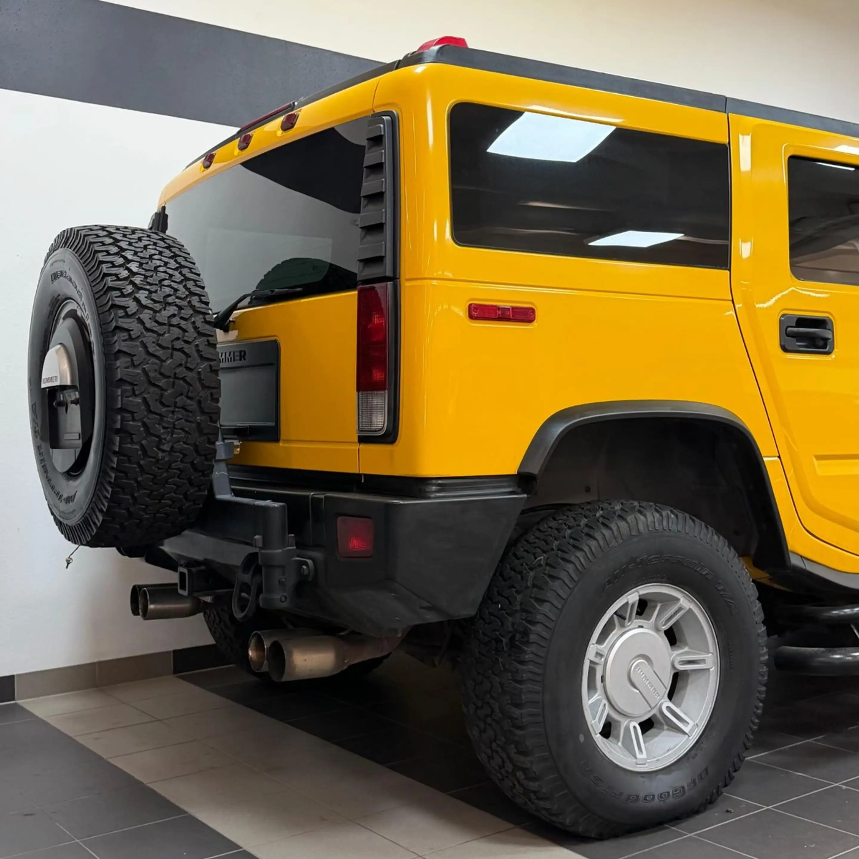 HUMMER H2 6.0 V8 Luxury Erstzul: Deutsch, 1. Hand — photo 11