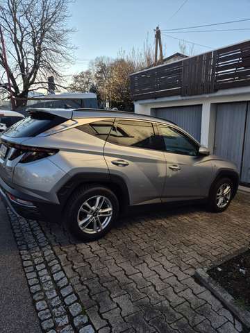 Imagine Hyundai TUCSON 1.6 T-GDi 48V-Hybrid 4WD DCT Trend