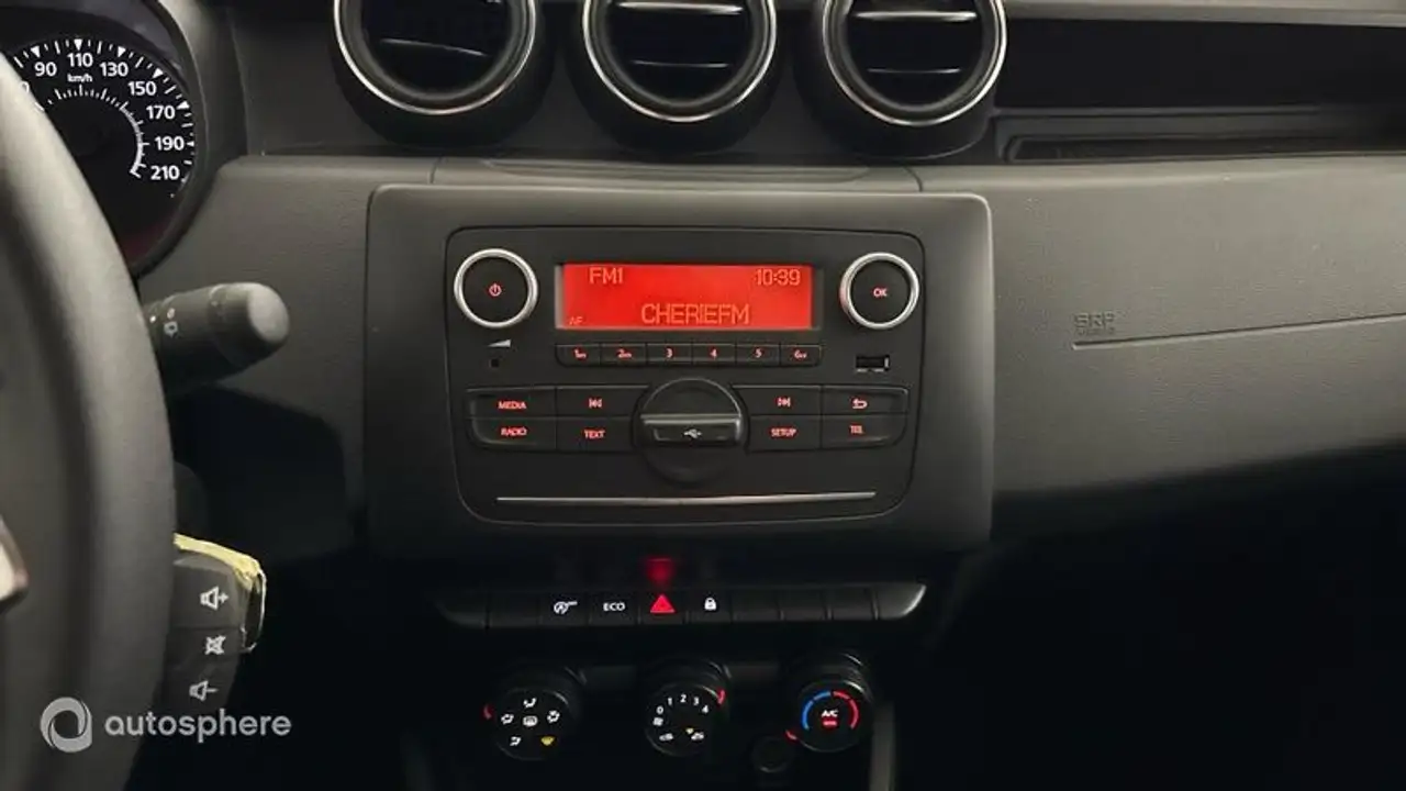 Dacia Duster — photo 19